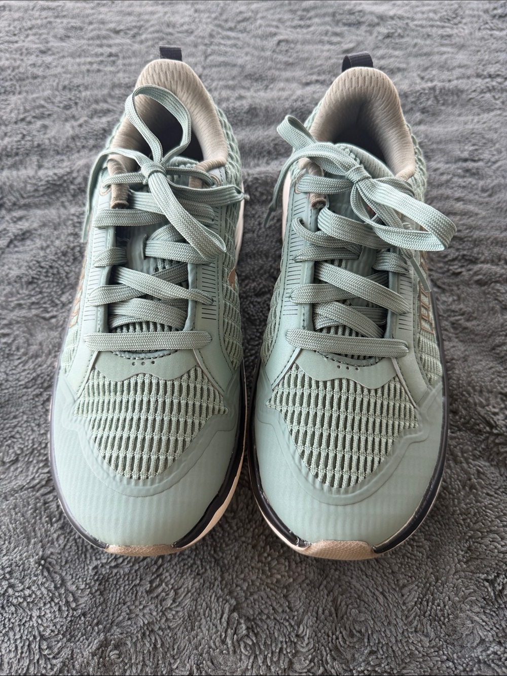 Puma SOFTRIDE Women's Sage Green Lace-Up Athletic Sneakers